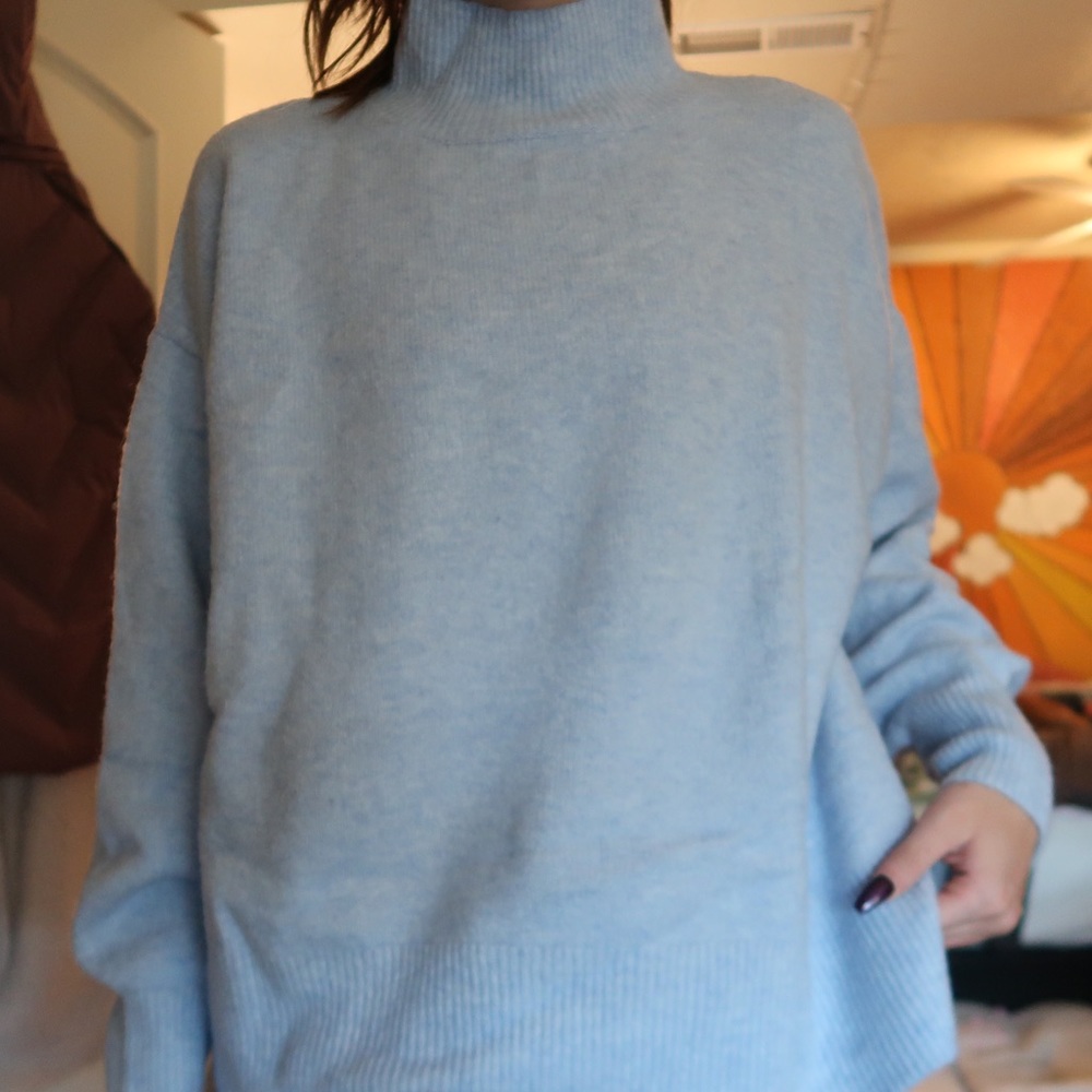 Light blue long sleeve turtleneck